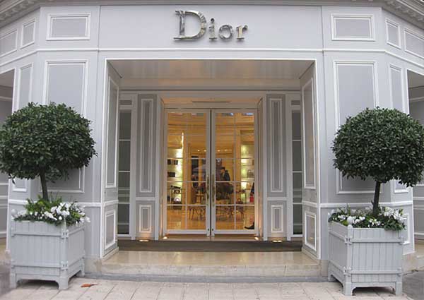     Dior   