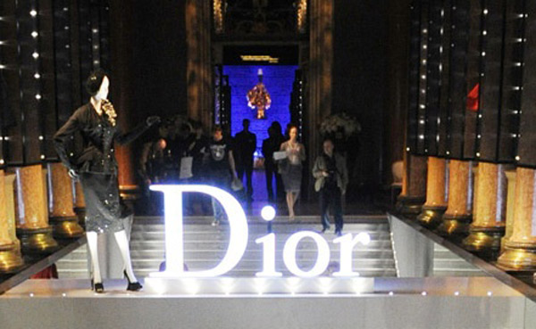 Dior    