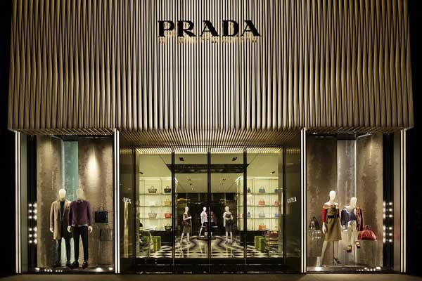  Prada  