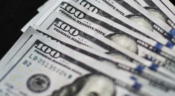 Россия избавится от долларовой зависимости Россия избавится от долларовой зависимости