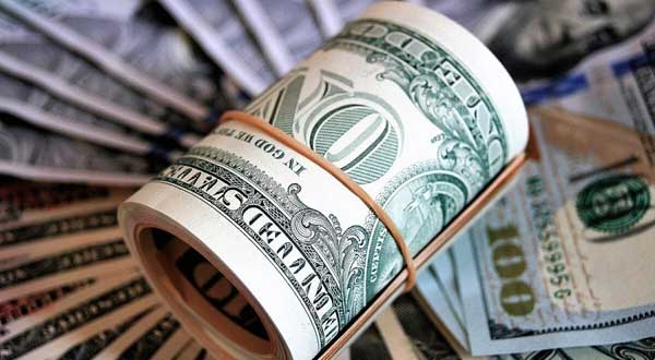 Аналитик предсказал ослабление доллара Аналитик предсказал ослабление доллара